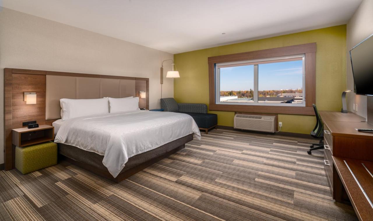 Holiday Inn Express & Suites - Brandon By Ihg Extérieur photo