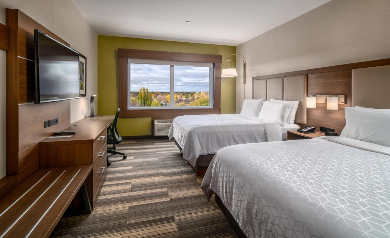 Holiday Inn Express & Suites - Brandon By Ihg Extérieur photo