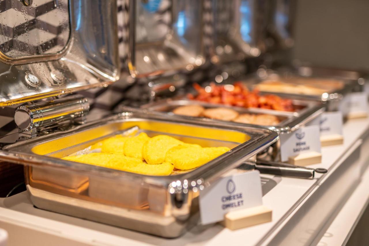 Holiday Inn Express & Suites - Brandon By Ihg Extérieur photo